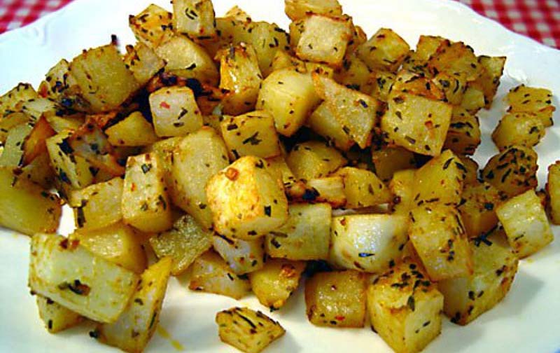 Картофель по-гречески с лимоном и чесноком