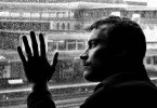 Глубокое чувство грусти — симптом депрессии