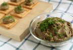 Паштет из чечевицы с семечками и орехами